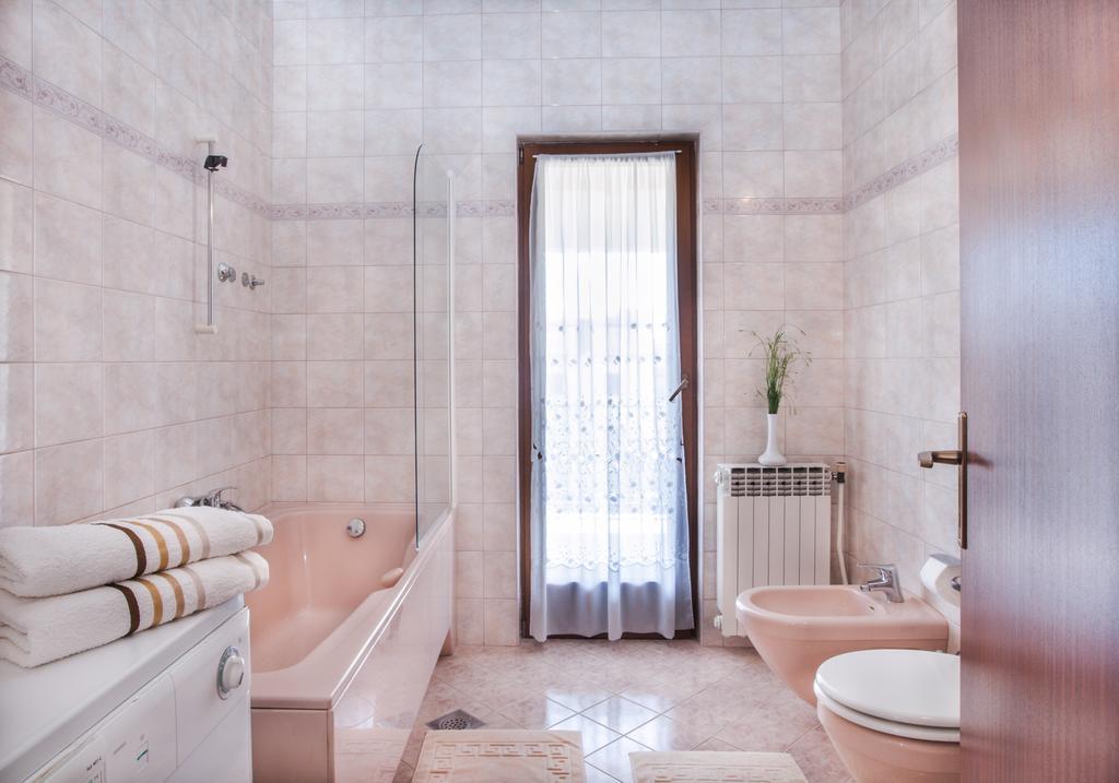 B&B Moderno Fazana Room photo